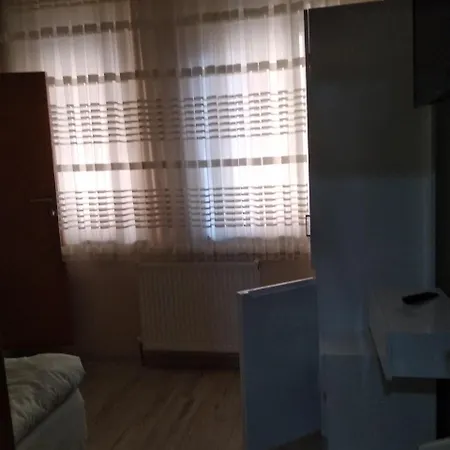 Palatzade2 *